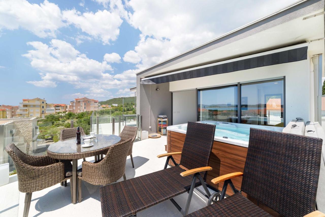 Villa Aliara Jacuzzi Apartment Водице Экстерьер фото